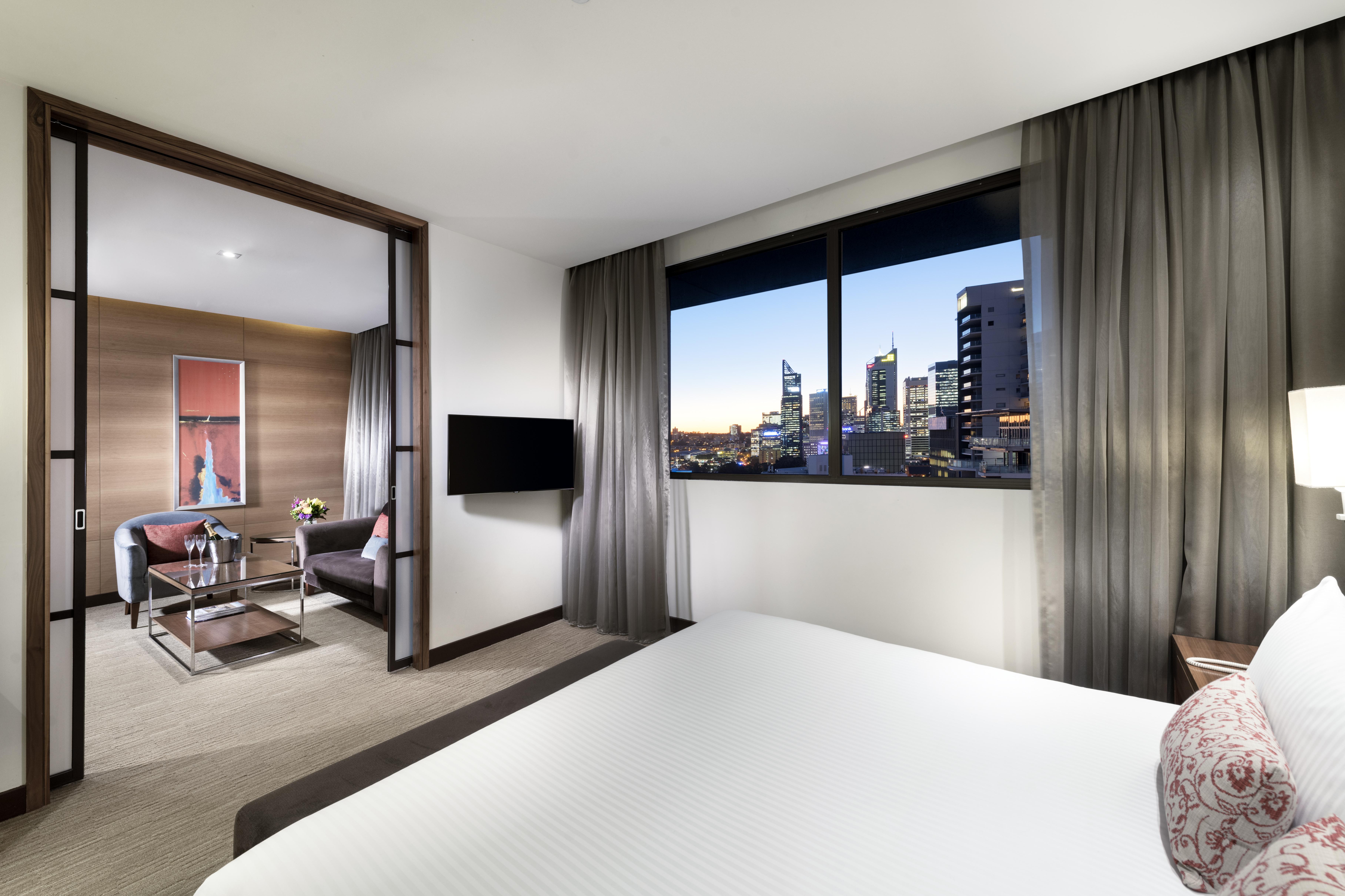 Hotel Pan Pacific Perth Zewnętrze zdjęcie A bedroom at the hotel