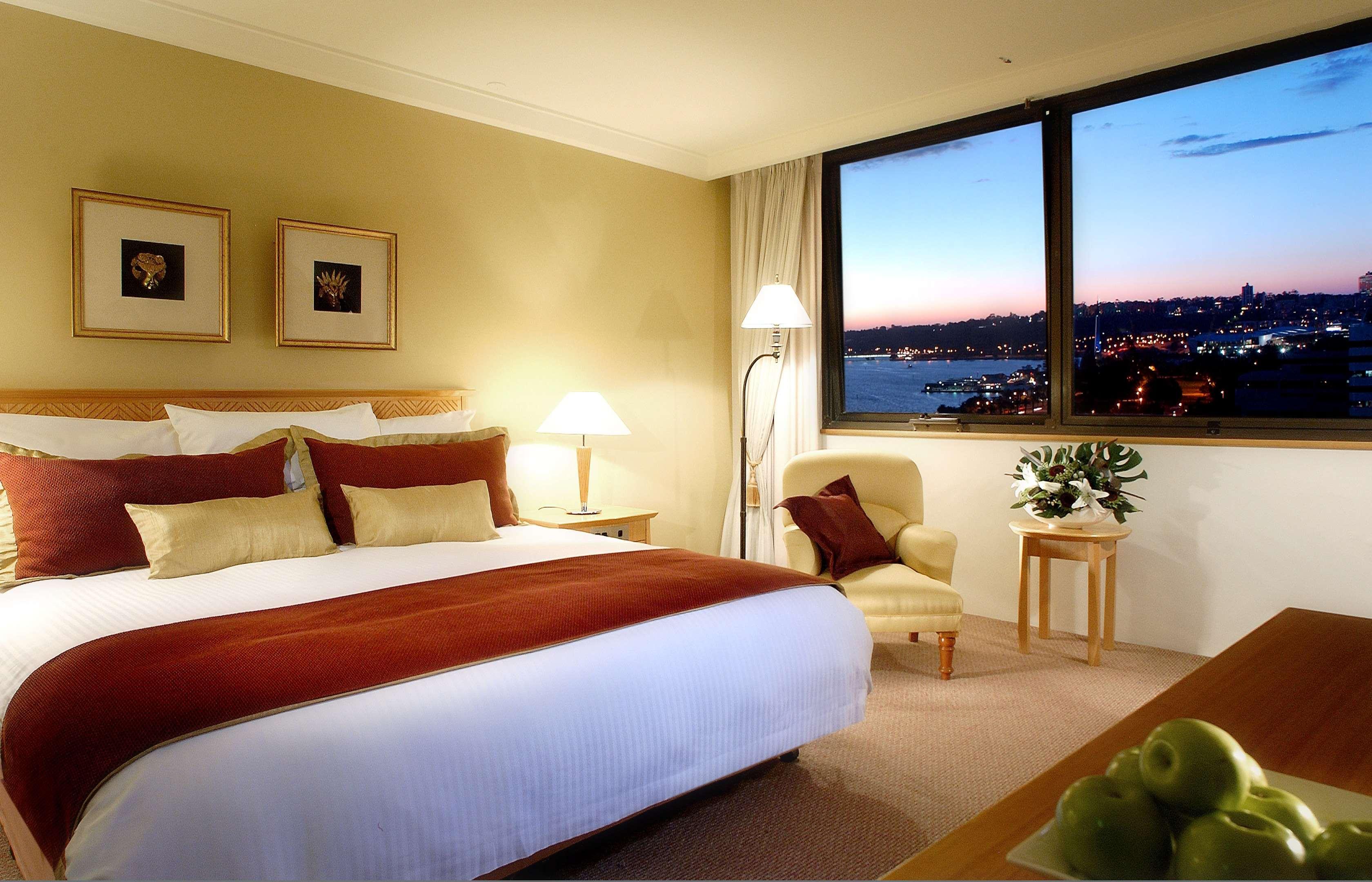 Hotel Pan Pacific Perth Zewnętrze zdjęcie A bedroom in a hotel