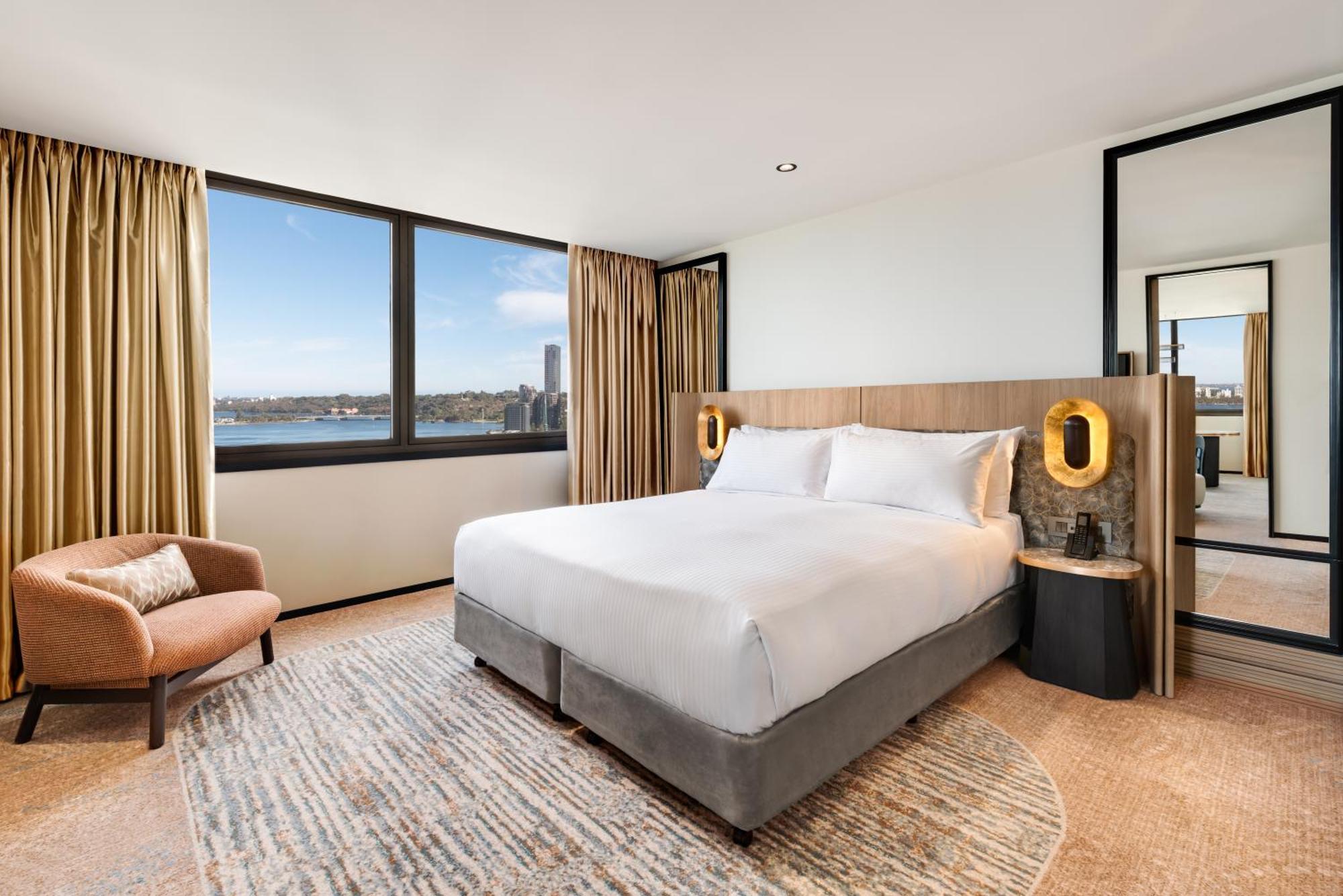 Hotel Pan Pacific Perth Zewnętrze zdjęcie A bedroom at the hotel
